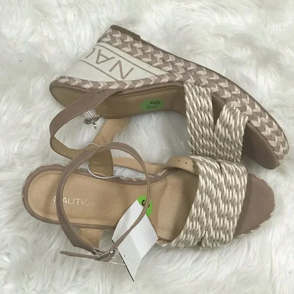 Nautica wedge sandals - Picture 4 of 7